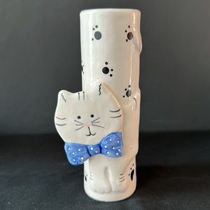 Vintage Ceramic Art Pottery Kitty Cat 3D Bud Vase
